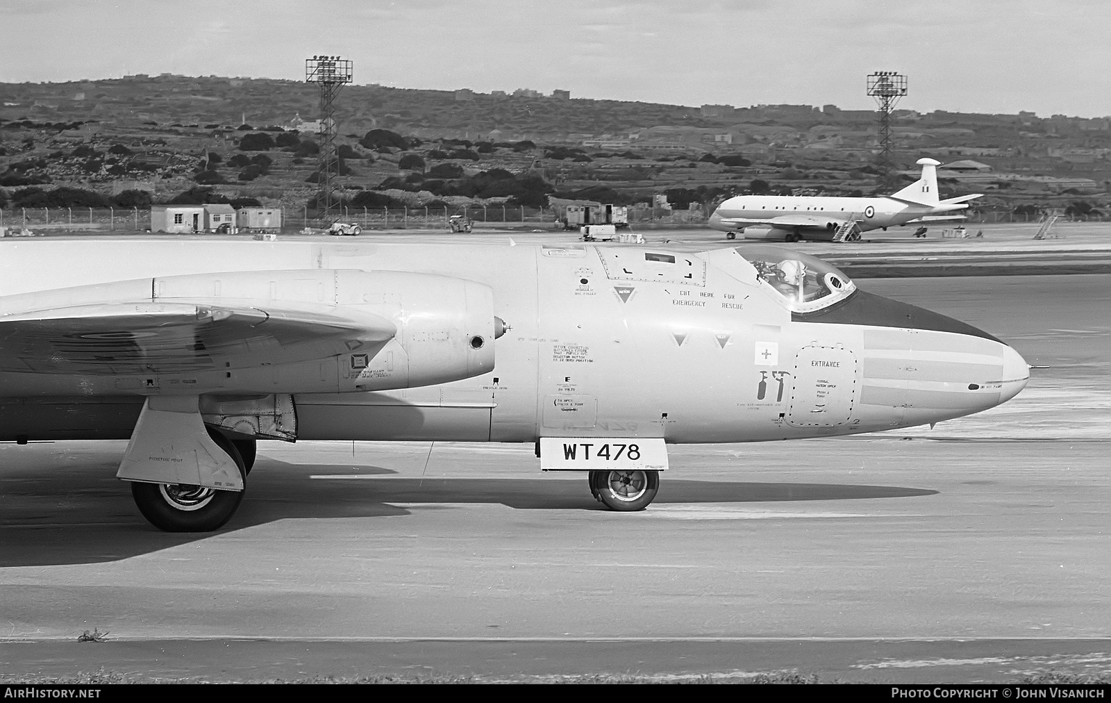 Aircraft Photo of WT478 | English Electric Canberra T4 | UK - Air Force | AirHistory.net #365763
