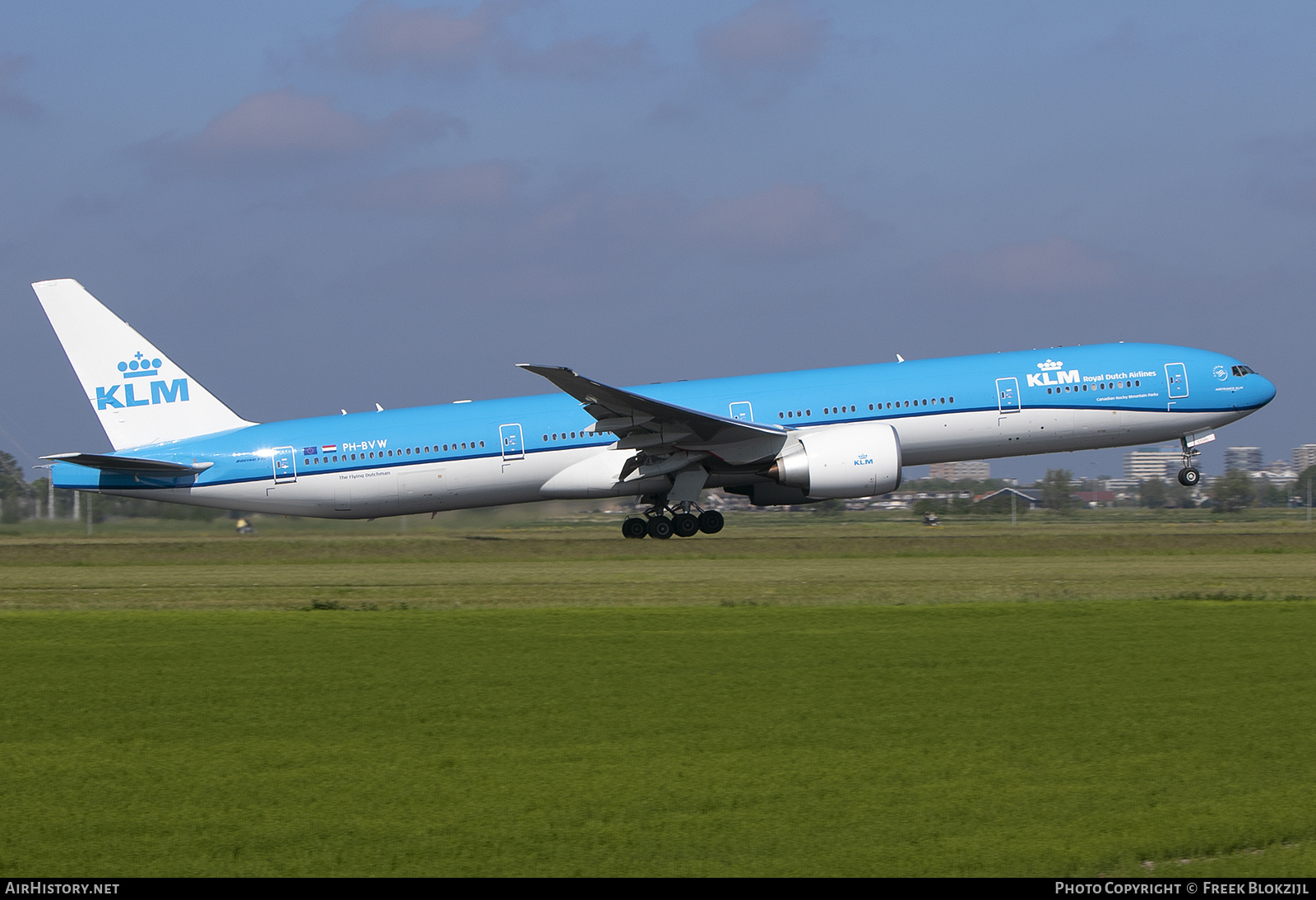 Aircraft Photo of PH-BVW | Boeing 777-300/ER | KLM - Royal Dutch Airlines | AirHistory.net #365795