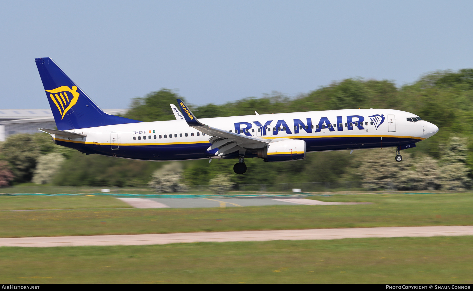 Aircraft Photo of EI-EFK | Boeing 737-8AS | Ryanair | AirHistory.net #365813