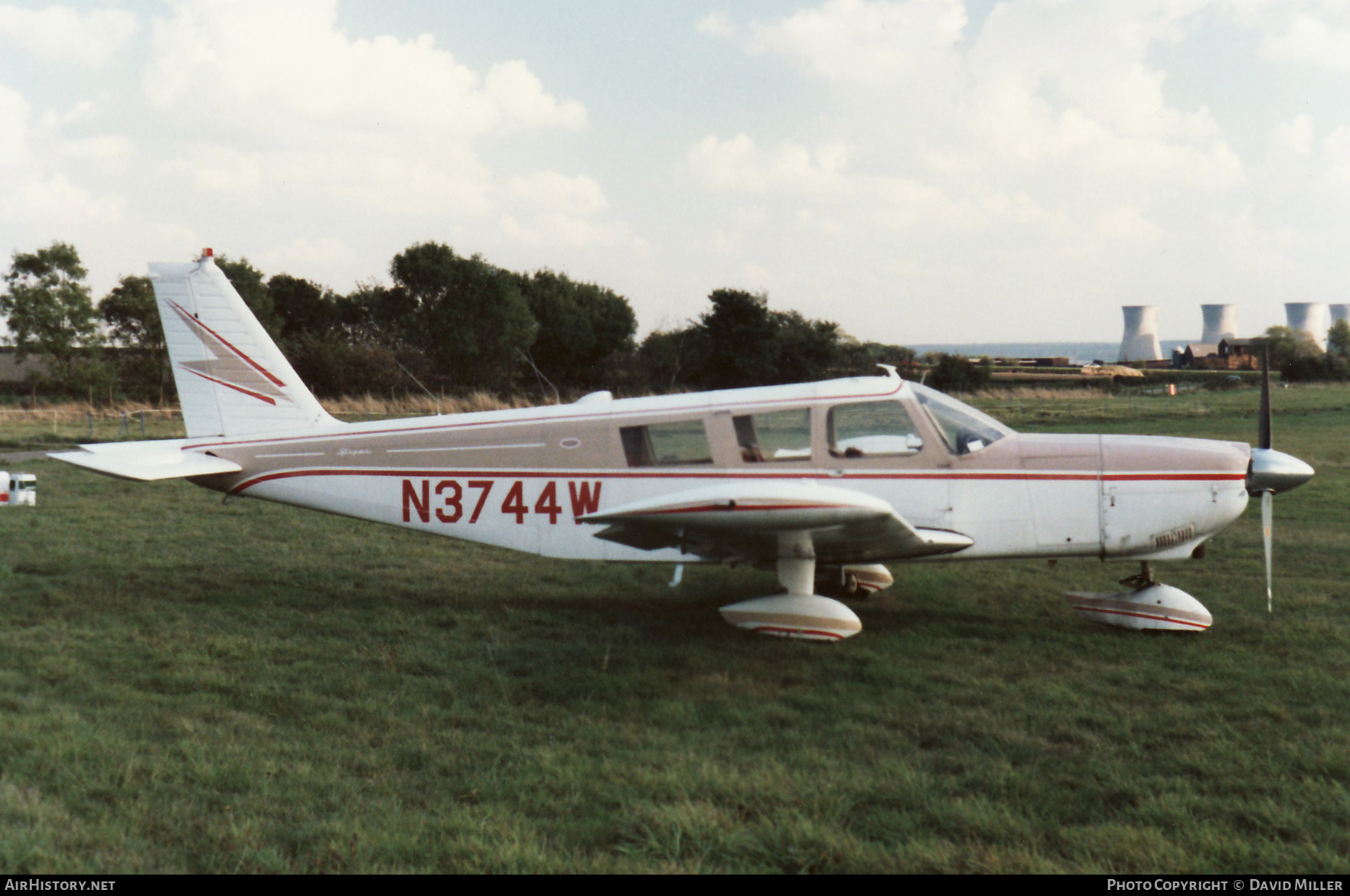 Aircraft Photo of N3744W | Piper PA-32-260 Cherokee Six | AirHistory.net #365830
