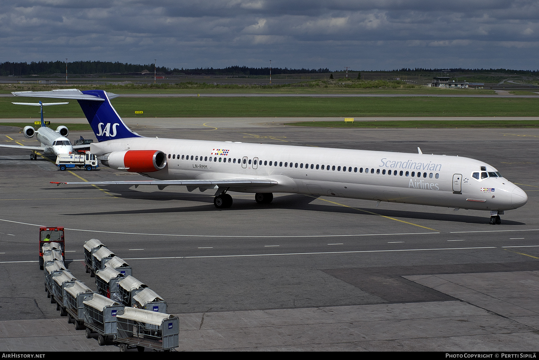 Aircraft Photo of LN-RMM | McDonnell Douglas MD-82 (DC-9-82) | Scandinavian Airlines - SAS | AirHistory.net #365859