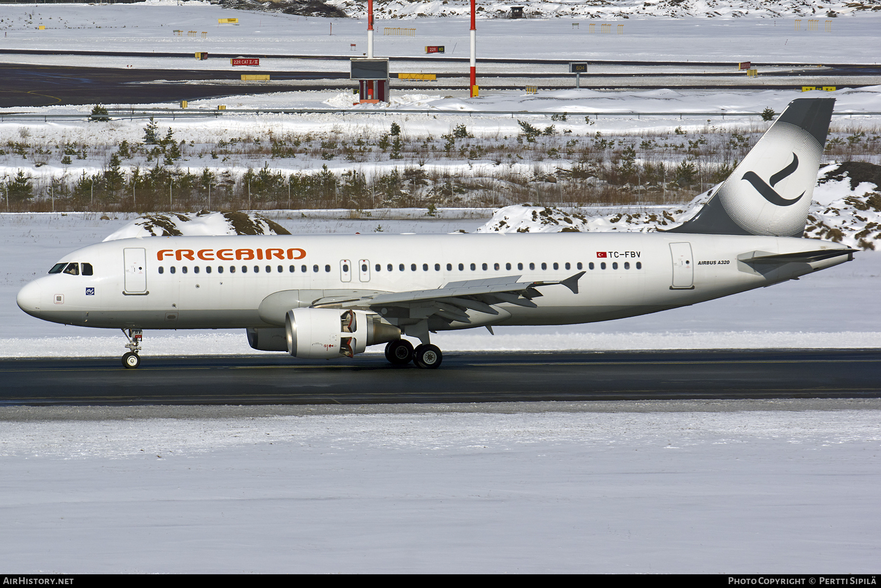 Aircraft Photo of TC-FBV | Airbus A320-214 | Freebird Airlines | AirHistory.net #365966