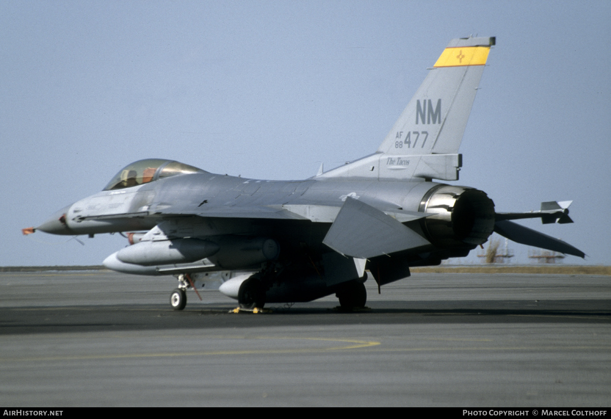 Aircraft Photo of 88-0477 / AF88-477 | General Dynamics F-16CM Fighting Falcon | USA - Air Force | AirHistory.net #365994