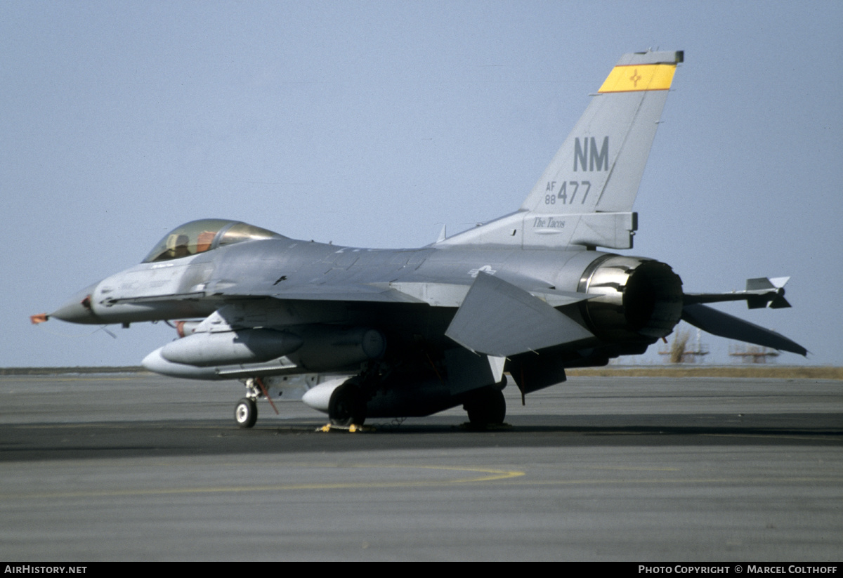Aircraft Photo of 88-0477 / AF88-477 | General Dynamics F-16C Fighting Falcon | USA - Air Force | AirHistory.net #365994