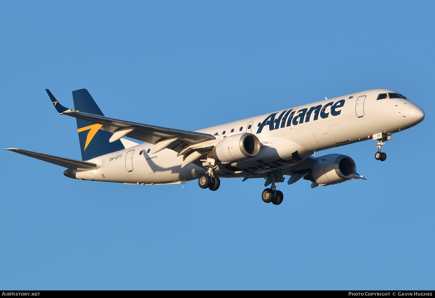 Aircraft Photo of VH-UYY | Embraer 190AR (ERJ-190-100IGW) | Alliance Airlines | AirHistory.net #366040