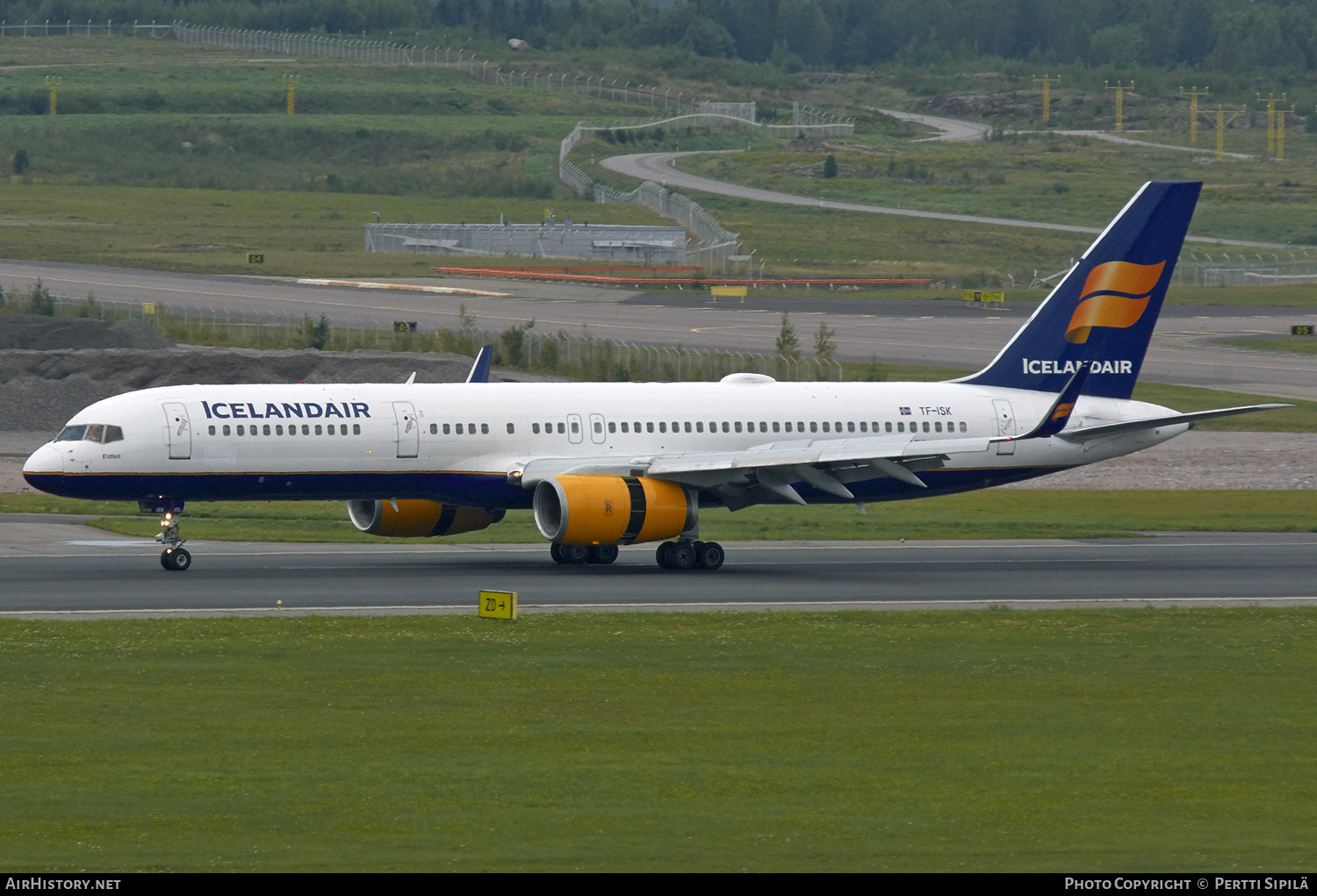 Aircraft Photo of TF-ISK | Boeing 757-223 | Icelandair | AirHistory.net #366114