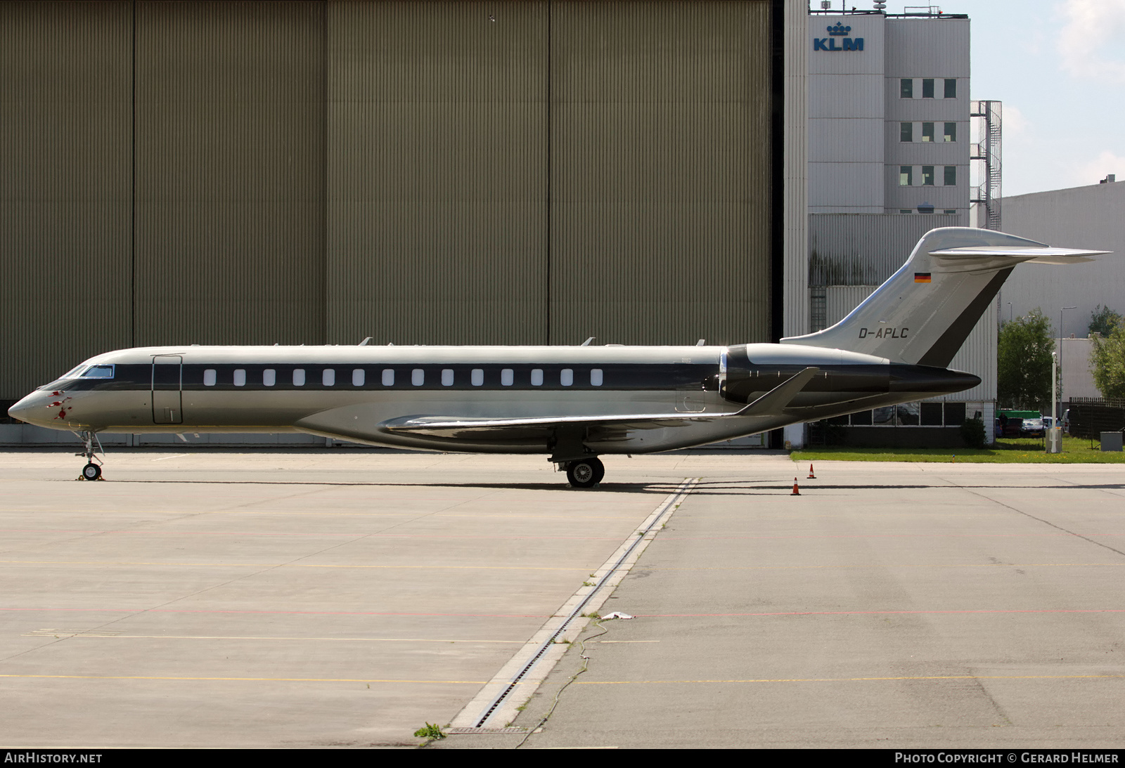 Aircraft Photo of D-APLC | Bombardier Global 7500 (BD-700-2A12) | AirHistory.net #366135