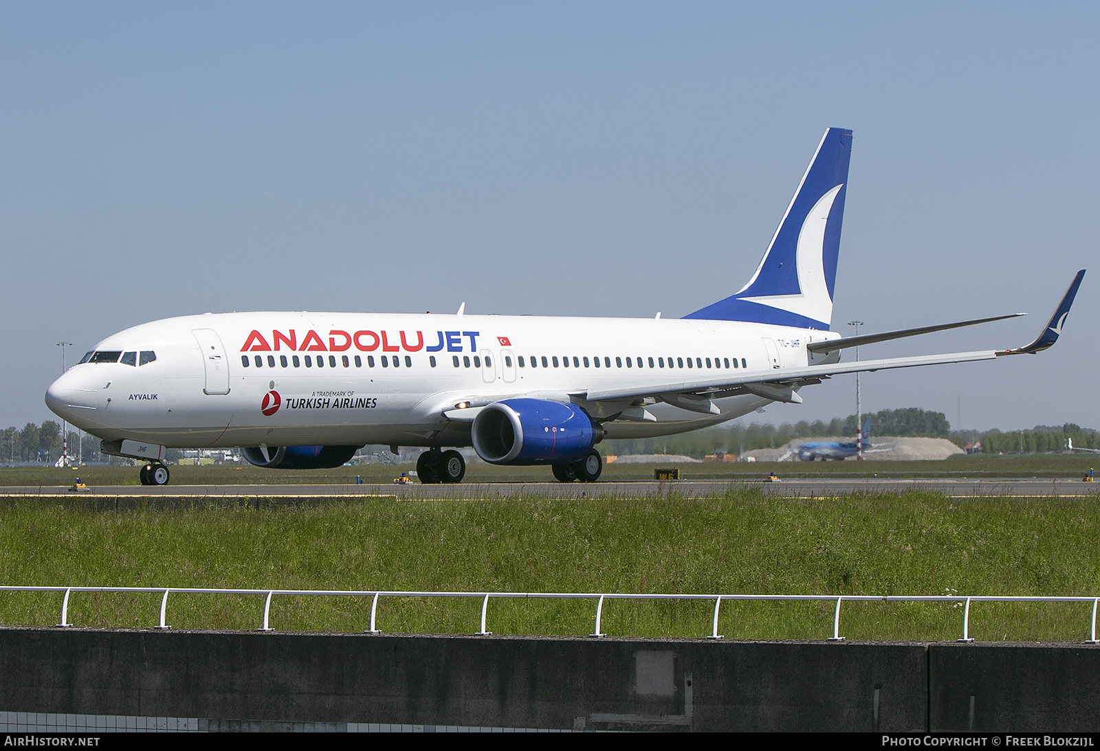Aircraft Photo of TC-JHF | Boeing 737-8F2 | AnadoluJet | AirHistory.net #366374
