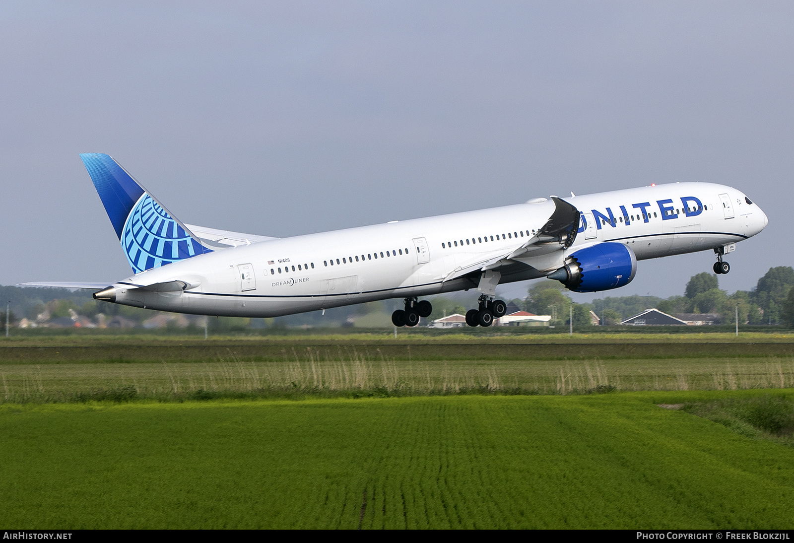 Aircraft Photo of N14011 | Boeing 787-10 Dreamliner | United Airlines | AirHistory.net #366380
