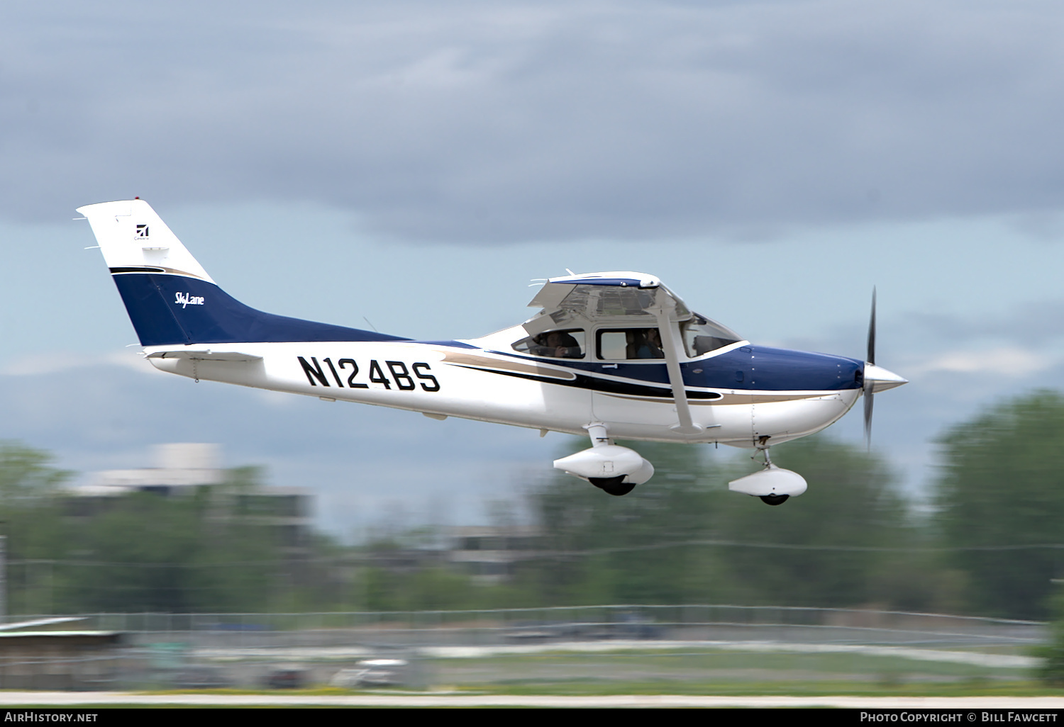 Aircraft Photo of N124BS | Cessna 182T Skylane | AirHistory.net #366438