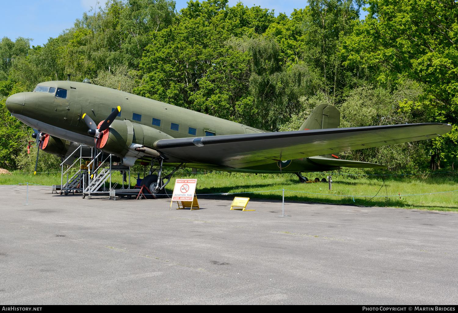 Aircraft Photo of KN353 | Douglas C-47B Dakota Mk.4 | UK - Air Force | AirHistory.net #366509