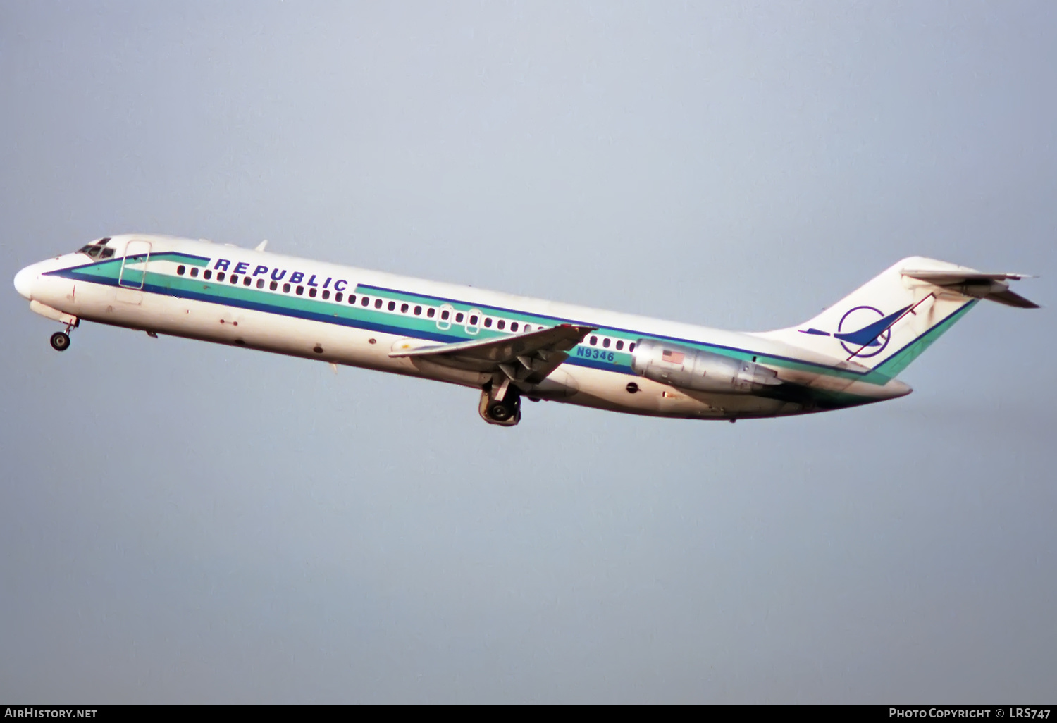 Aircraft Photo of N9346 | McDonnell Douglas DC-9-32 | Republic Airlines | AirHistory.net #366524