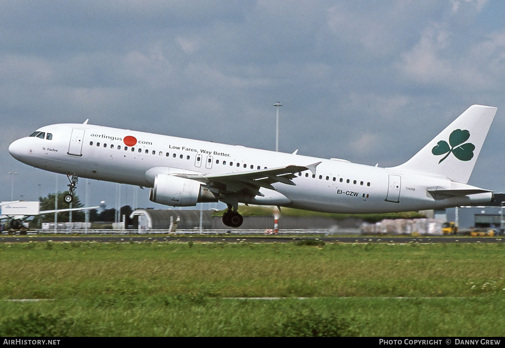 Aircraft Photo of EI-CZW | Airbus A320-214 | Aer Lingus | AirHistory.net #366583