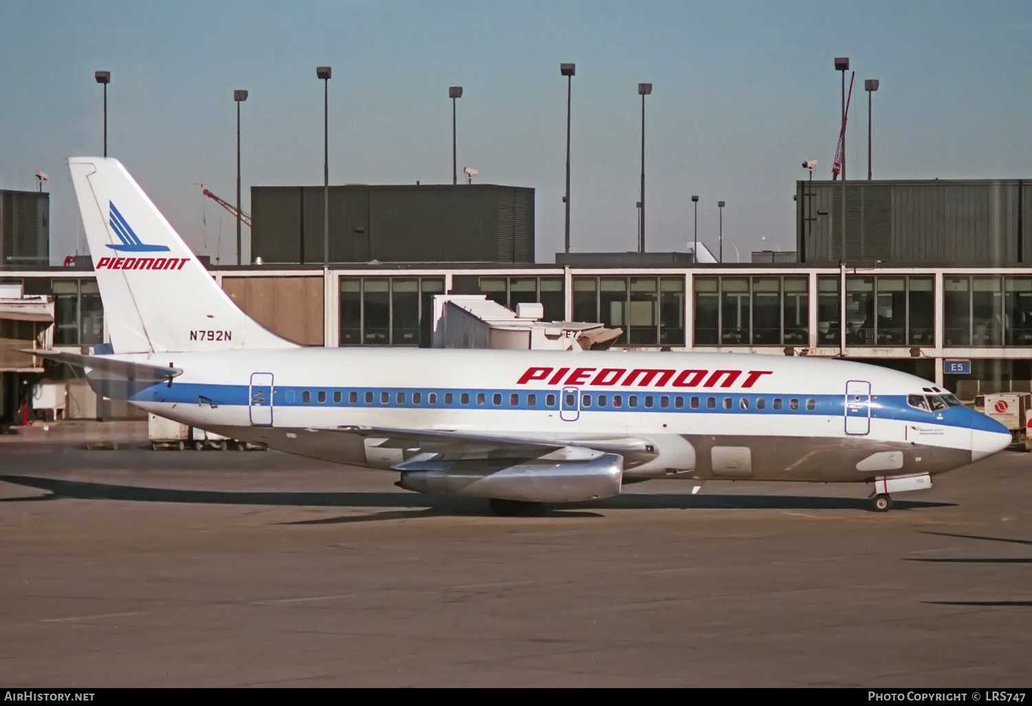 Aircraft Photo of N792N | Boeing 737-201/Adv | Piedmont Airlines | AirHistory.net #366646
