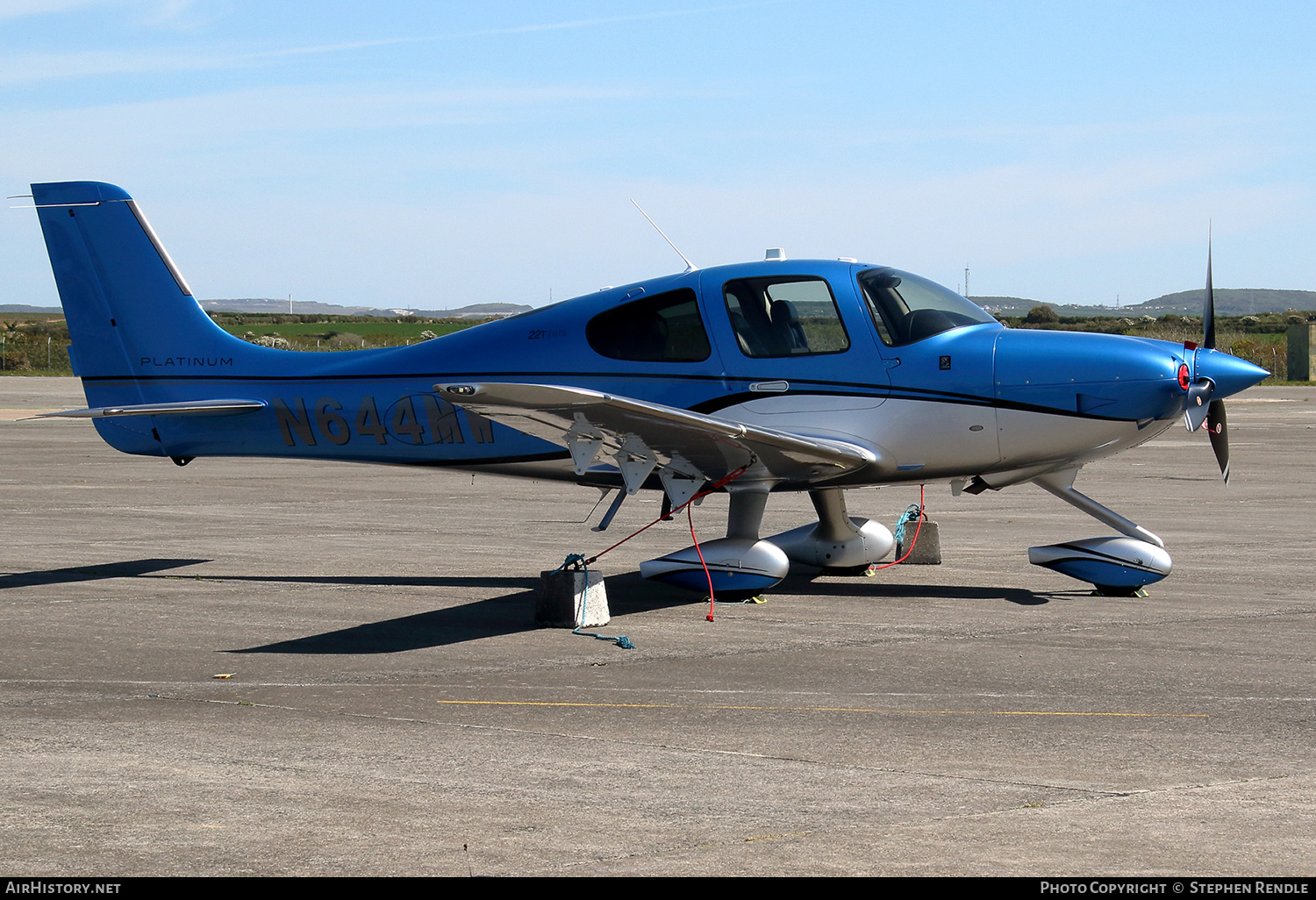 Aircraft Photo of N644MW | Cirrus SR-22T G5-GTS Platinum | AirHistory.net #366671