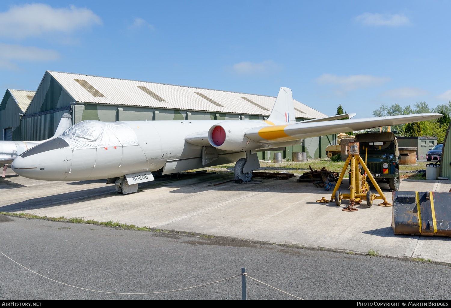 Aircraft Photo of WH846 | English Electric Canberra T4 | UK - Air Force | AirHistory.net #366788