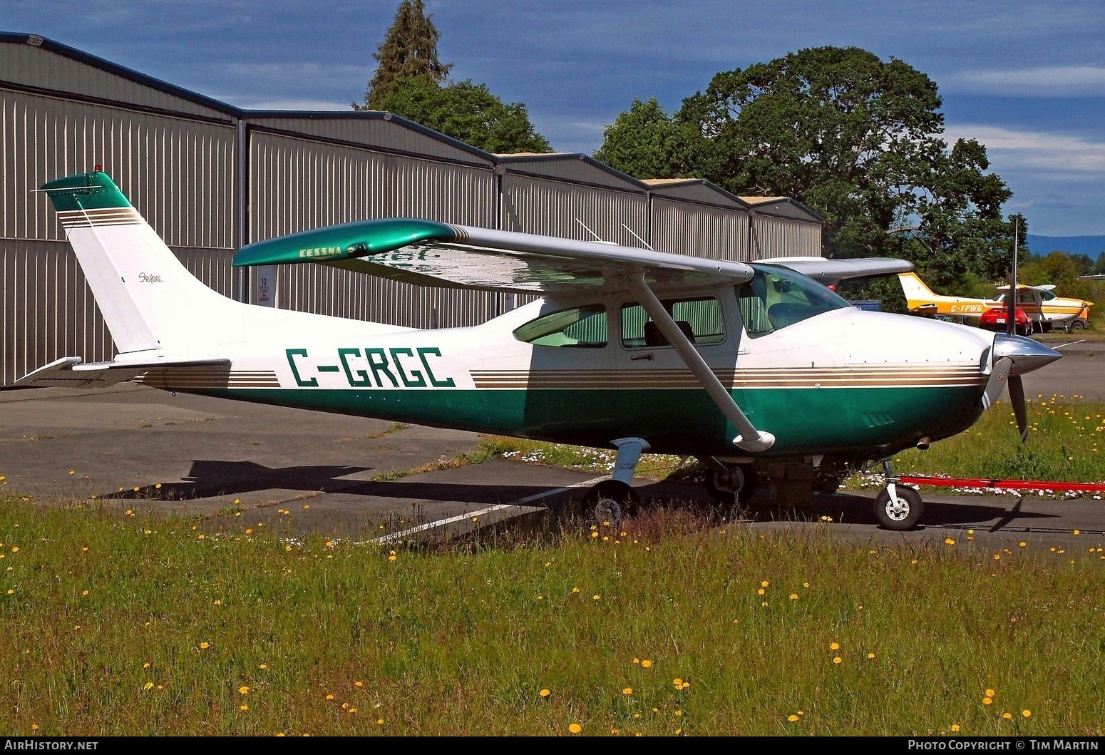 Aircraft Photo of C-GRGC | Cessna 182R Skylane | AirHistory.net #366812