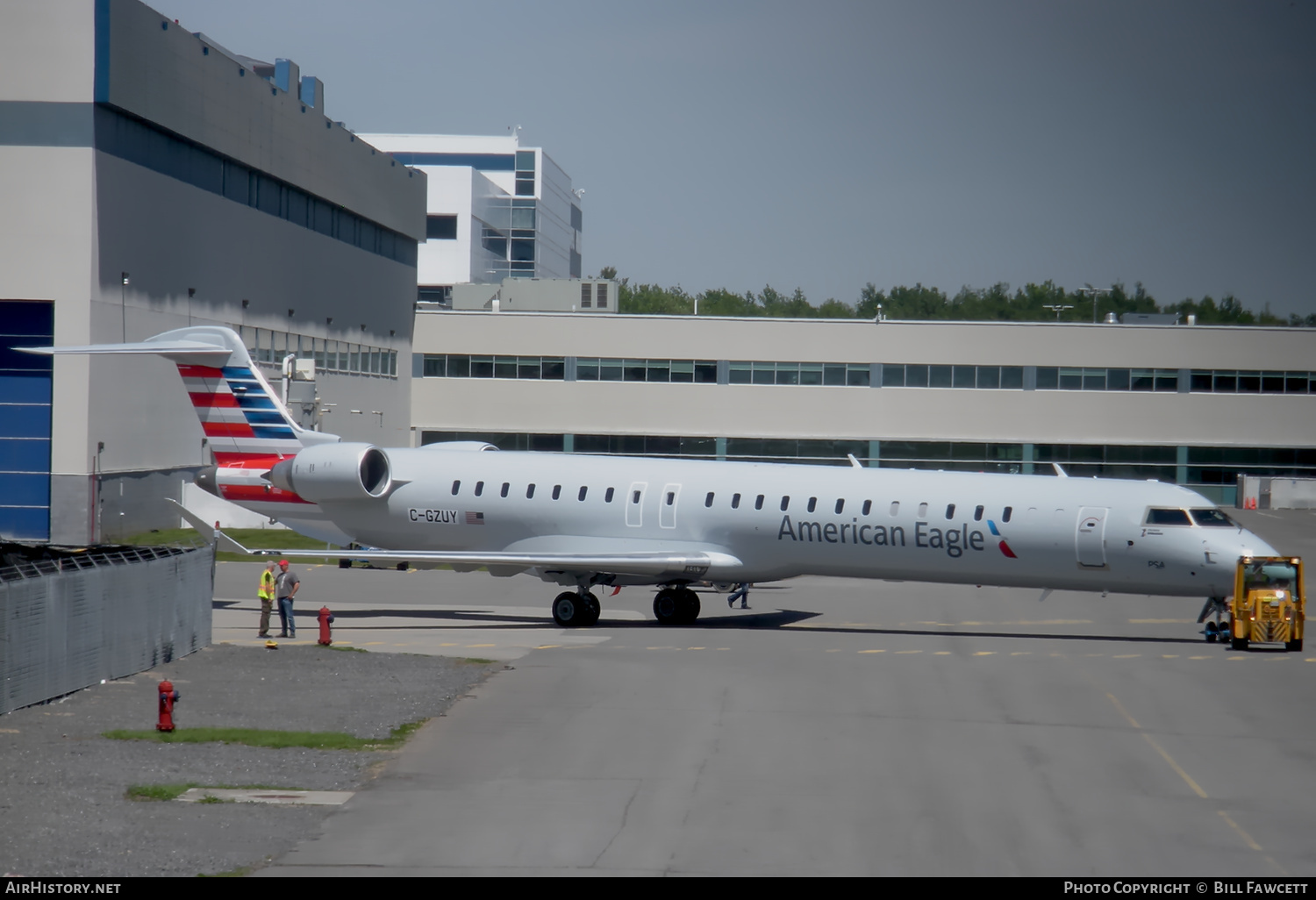 Aircraft Photo of C-GZUY | Bombardier CRJ-900 (CL-600-2D24) | American Eagle | AirHistory.net #366824