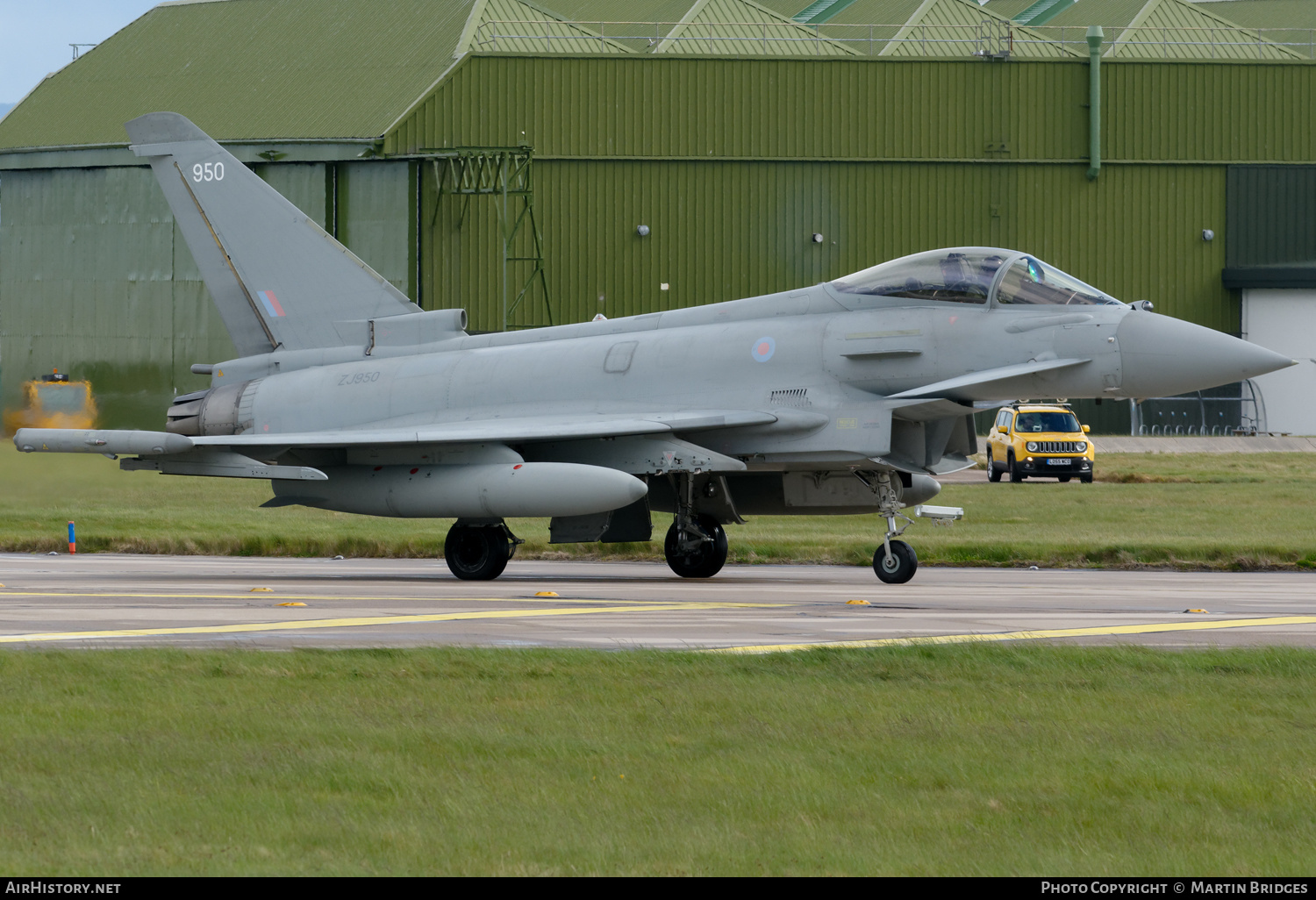Aircraft Photo of ZJ950 | Eurofighter EF-2000 Typhoon FGR4 | UK - Air Force | AirHistory.net #366837