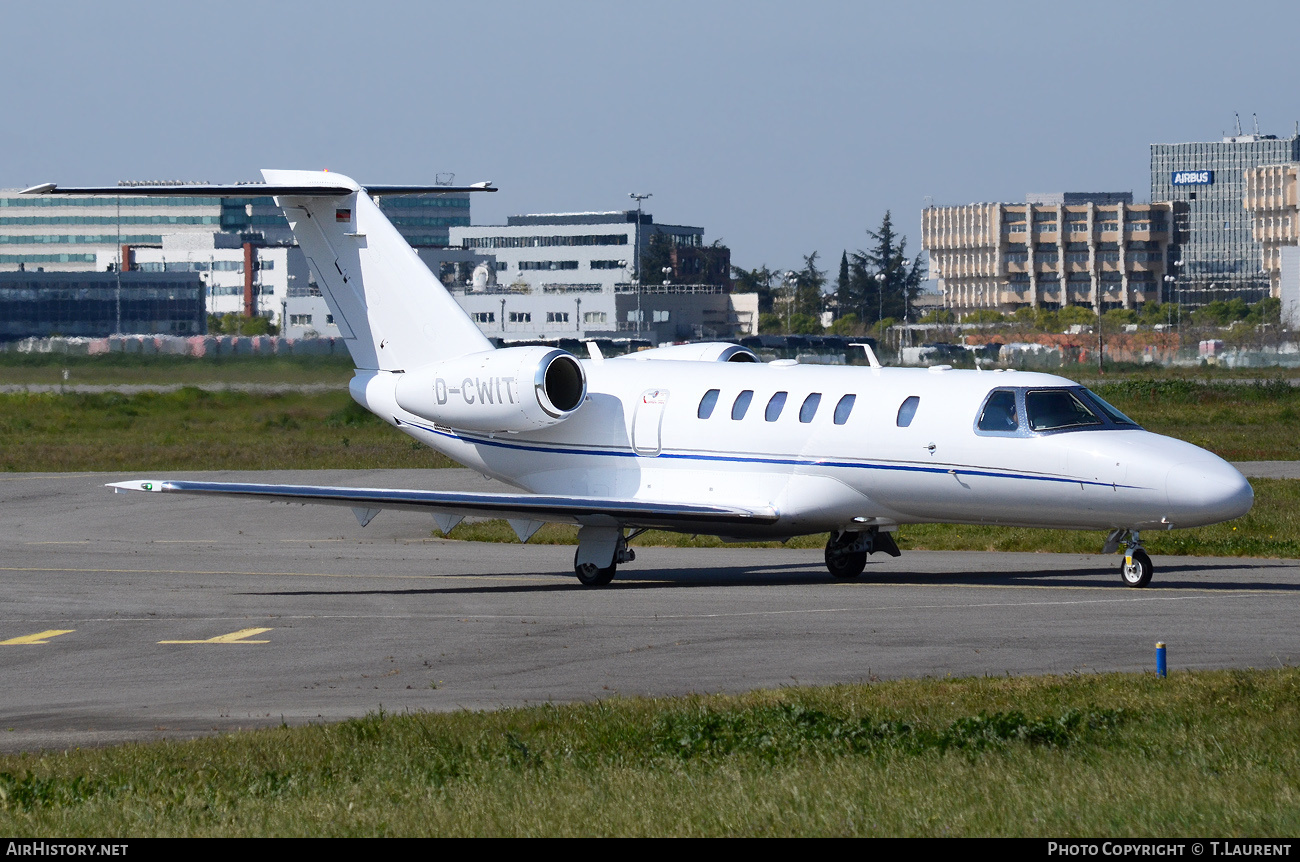 Aircraft Photo of D-CWIT | Cessna 525C CitationJet CJ4 | AirHistory.net #366869