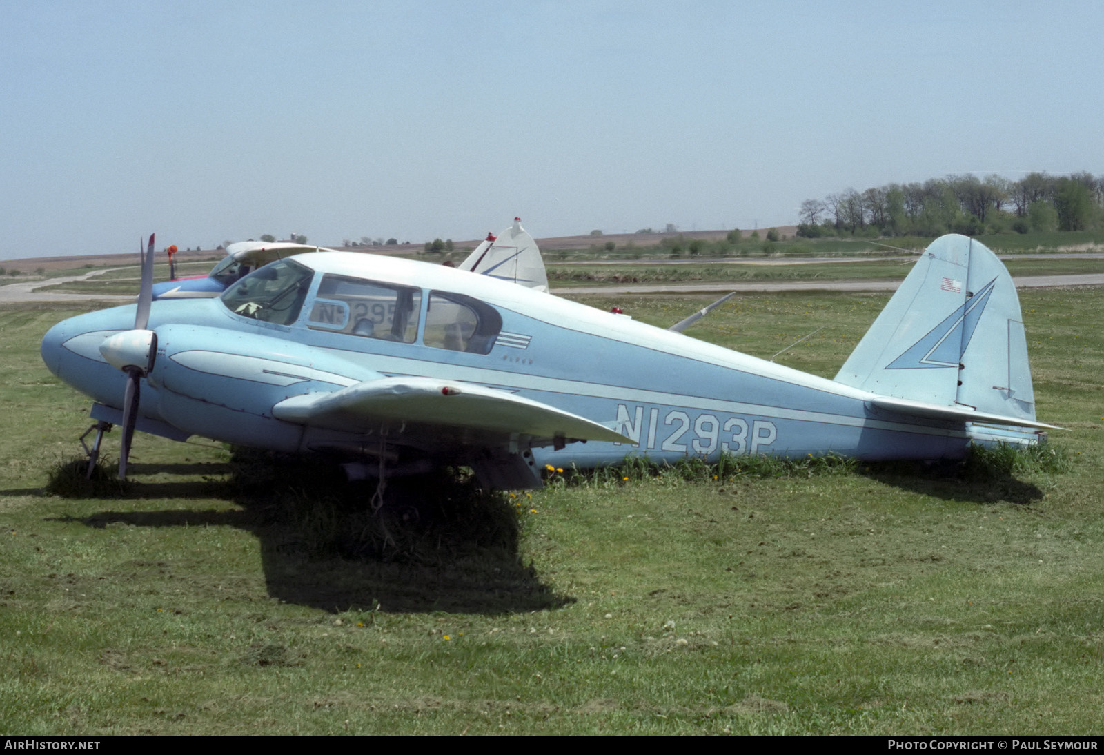 Aircraft Photo of N1293P | Piper PA-23-150 Apache | AirHistory.net #366959