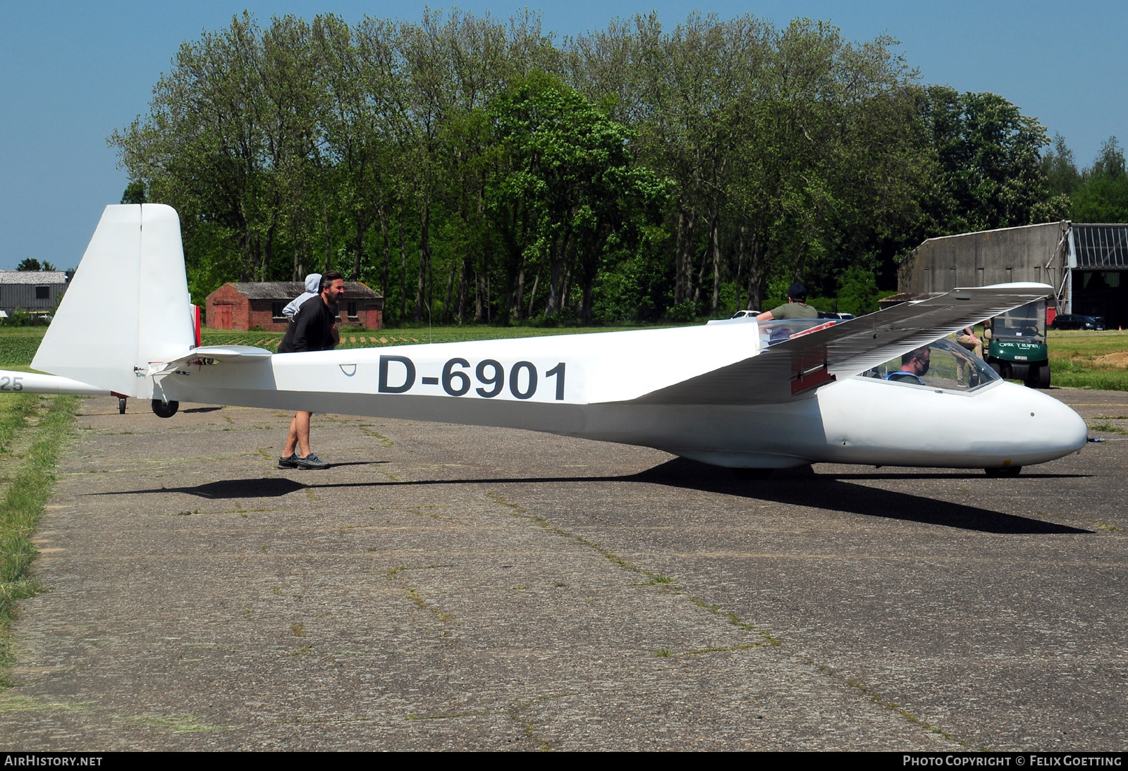 Aircraft Photo of D-6901 | Schleicher ASK-13 | AirHistory.net #366968