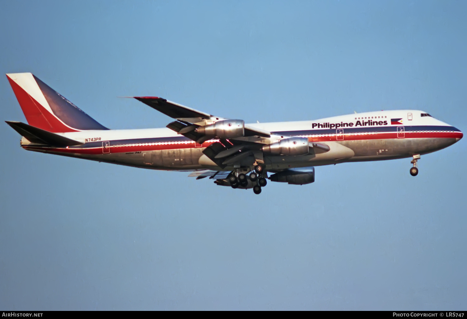 Aircraft Photo of N743PR | Boeing 747-2F6B | Philippine Airlines | AirHistory.net #367116