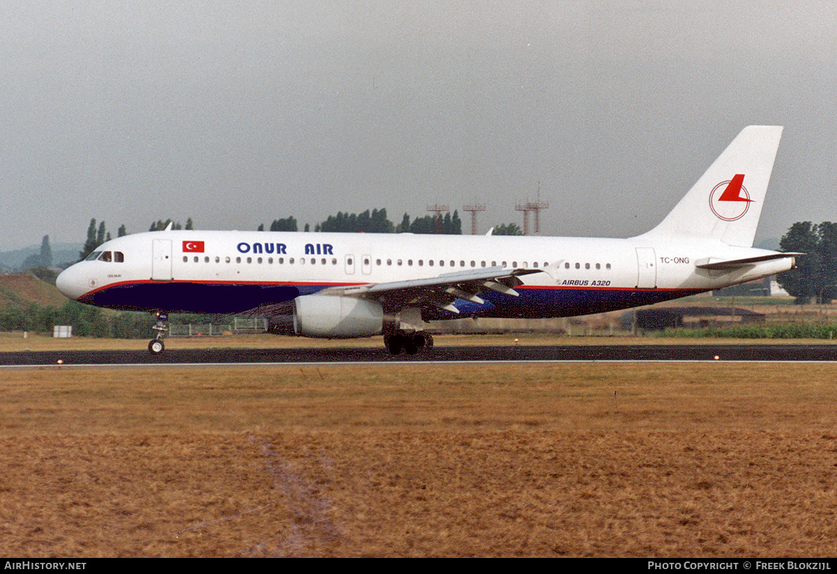 Aircraft Photo of TC-ONG | Airbus A320-231 | Onur Air | AirHistory.net #367138