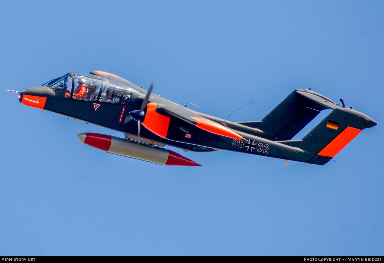 Aircraft Photo of G-BZGK / 9932 | North American Rockwell OV-10B Bronco | Germany - Air Force | AirHistory.net #367148