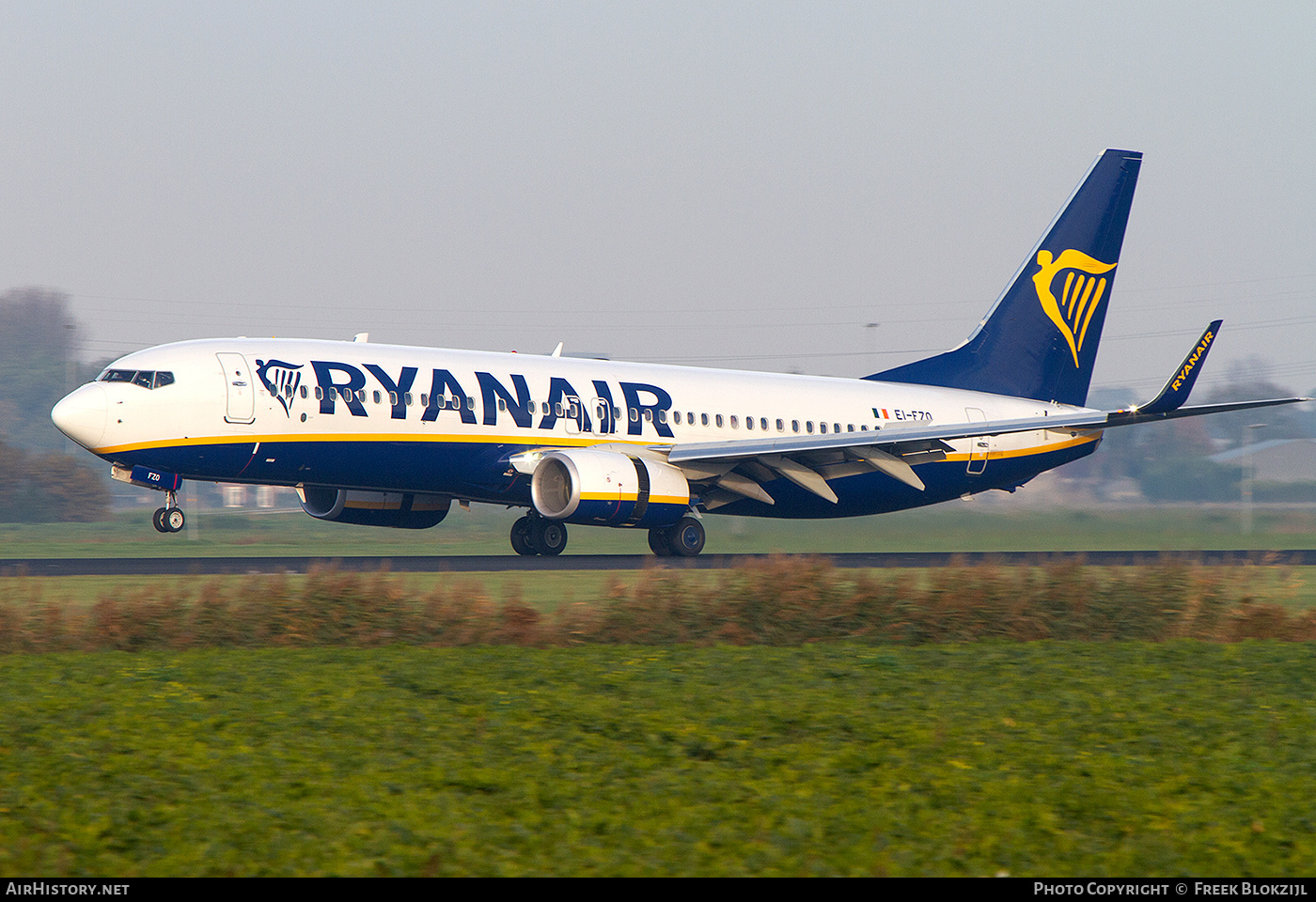 Aircraft Photo of EI-FZO | Boeing 737-800 | Ryanair | AirHistory.net #367331