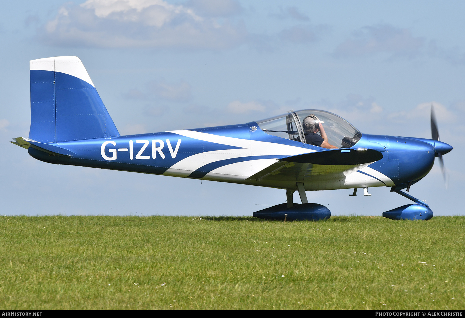 Aircraft Photo of G-IZRV | Van's RV-12 | AirHistory.net #367435