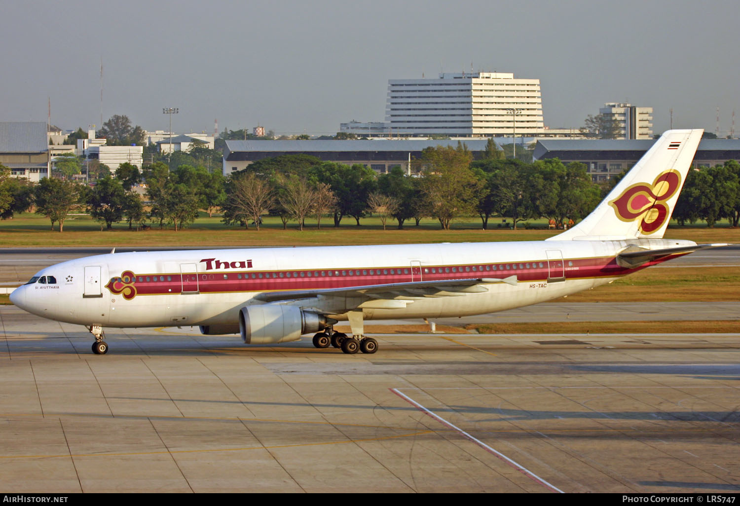 Aircraft Photo of HS-TAC | Airbus A300B4-601 | Thai Airways International | AirHistory.net #367438