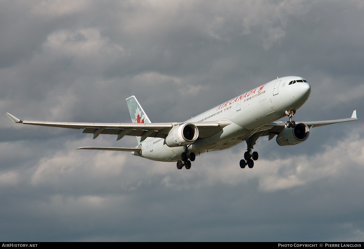 Aircraft Photo of C-GFAJ | Airbus A330-343 | Air Canada | AirHistory.net #367455