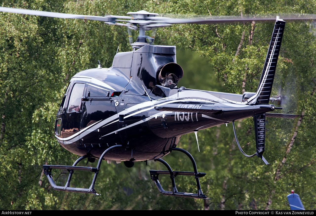 Aircraft Photo of N35YY | Eurocopter AS-350B-2 Ecureuil | AirHistory.net #367463