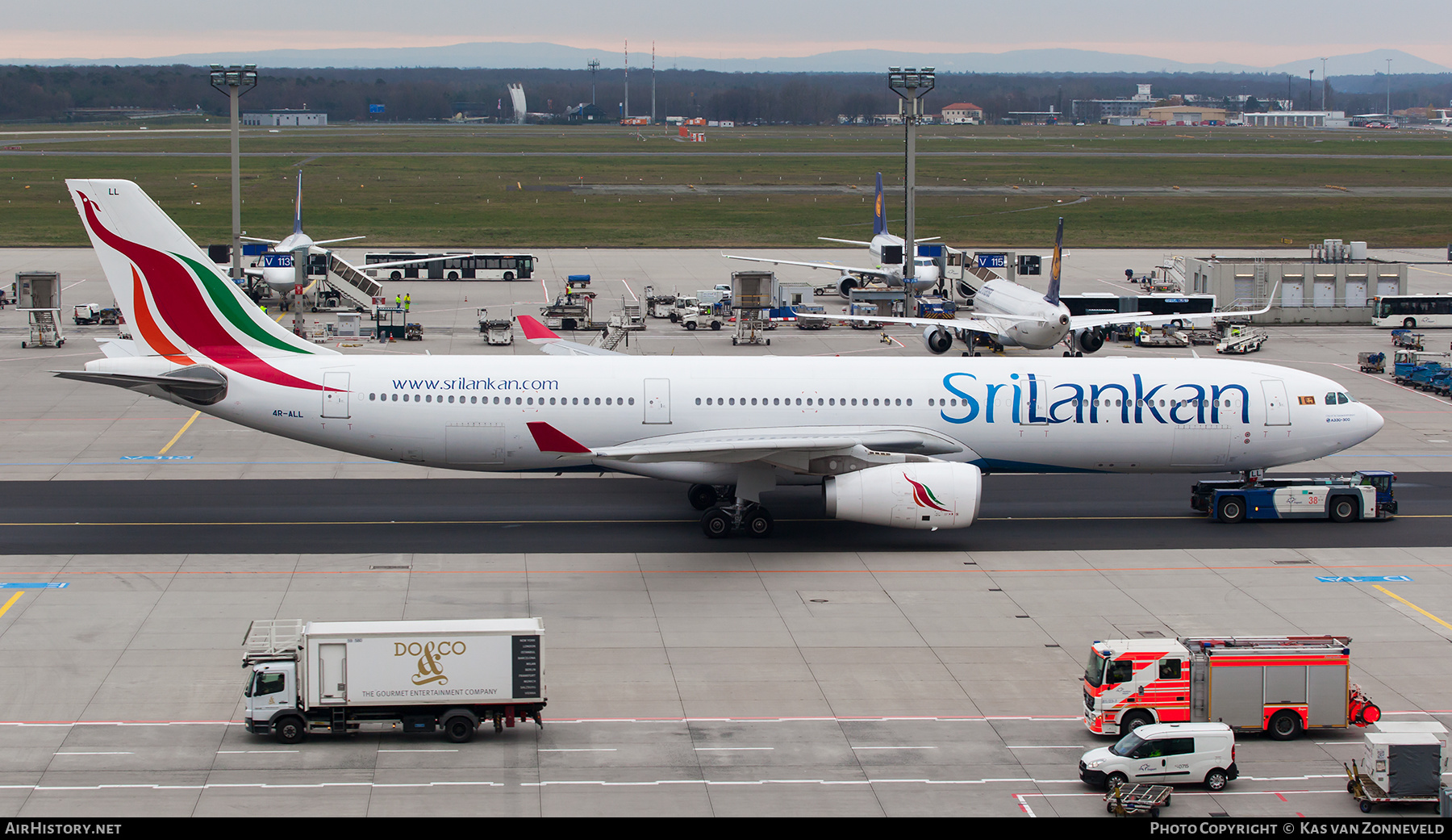 Aircraft Photo of 4R-ALL | Airbus A330-343E | SriLankan Airlines | AirHistory.net #367520