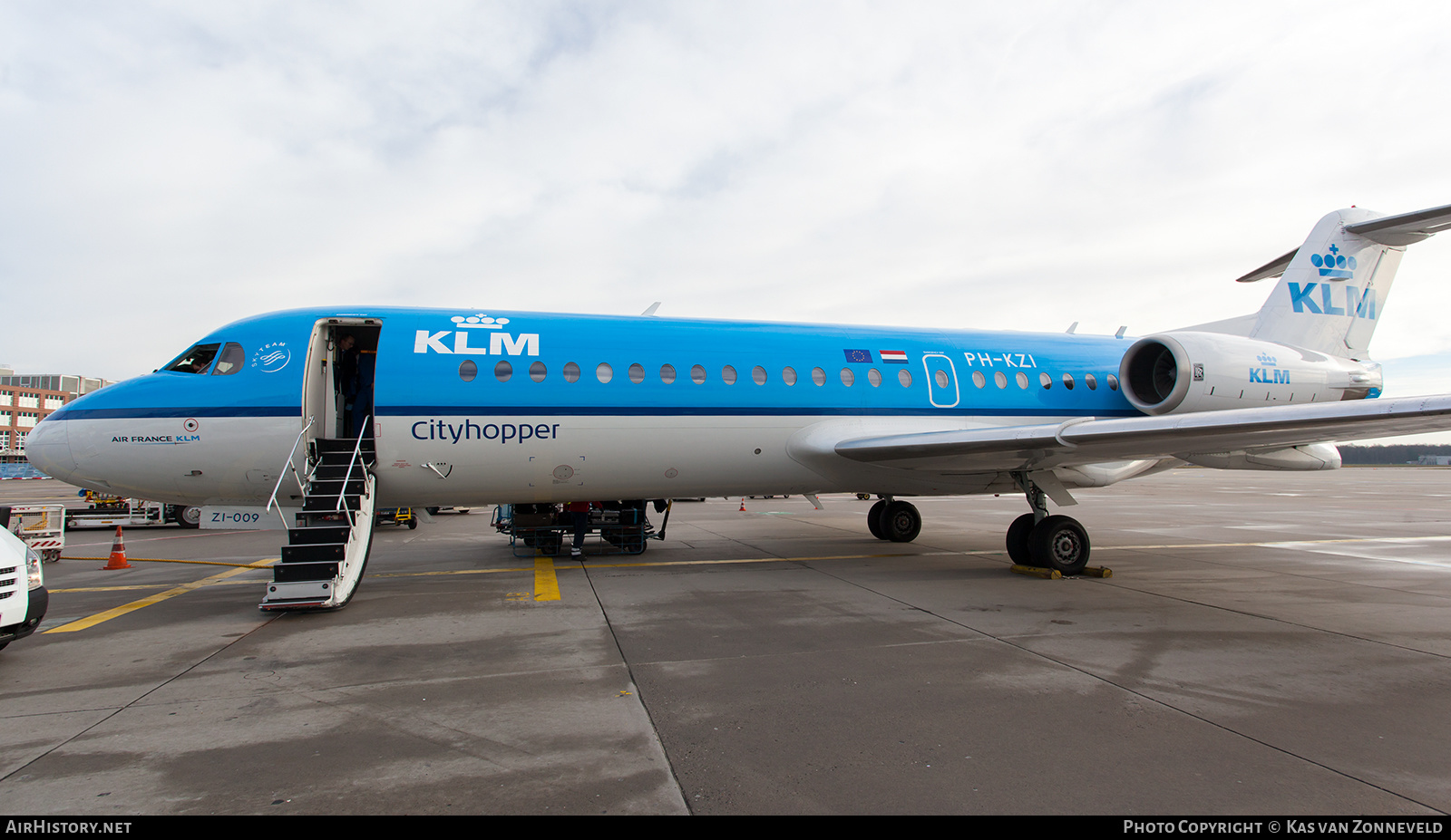 Aircraft Photo of PH-KZI | Fokker 70 (F28-0070) | KLM Cityhopper | AirHistory.net #367521