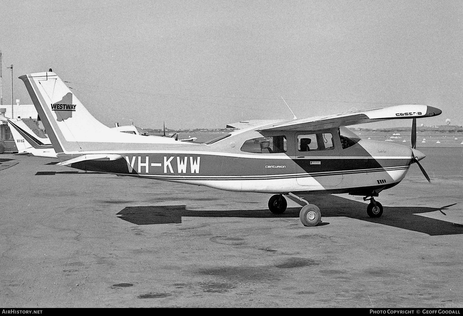 Aircraft Photo of VH-KWW | Cessna 210L Centurion | Westway Air Services | AirHistory.net #367622