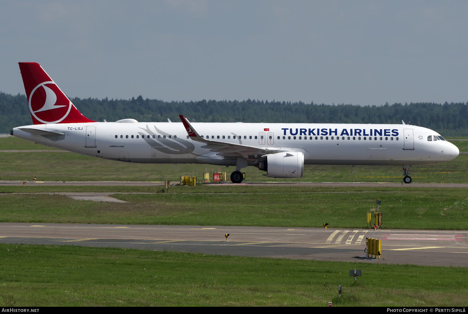 Aircraft Photo of TC-LSJ | Airbus A321-271NX | Turkish Airlines | AirHistory.net #367640
