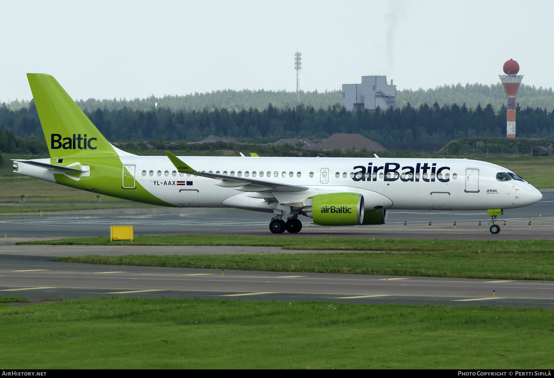 Aircraft Photo of YL-AAX | Airbus A220-371 (BD-500-1A11) | AirBaltic | AirHistory.net #367647