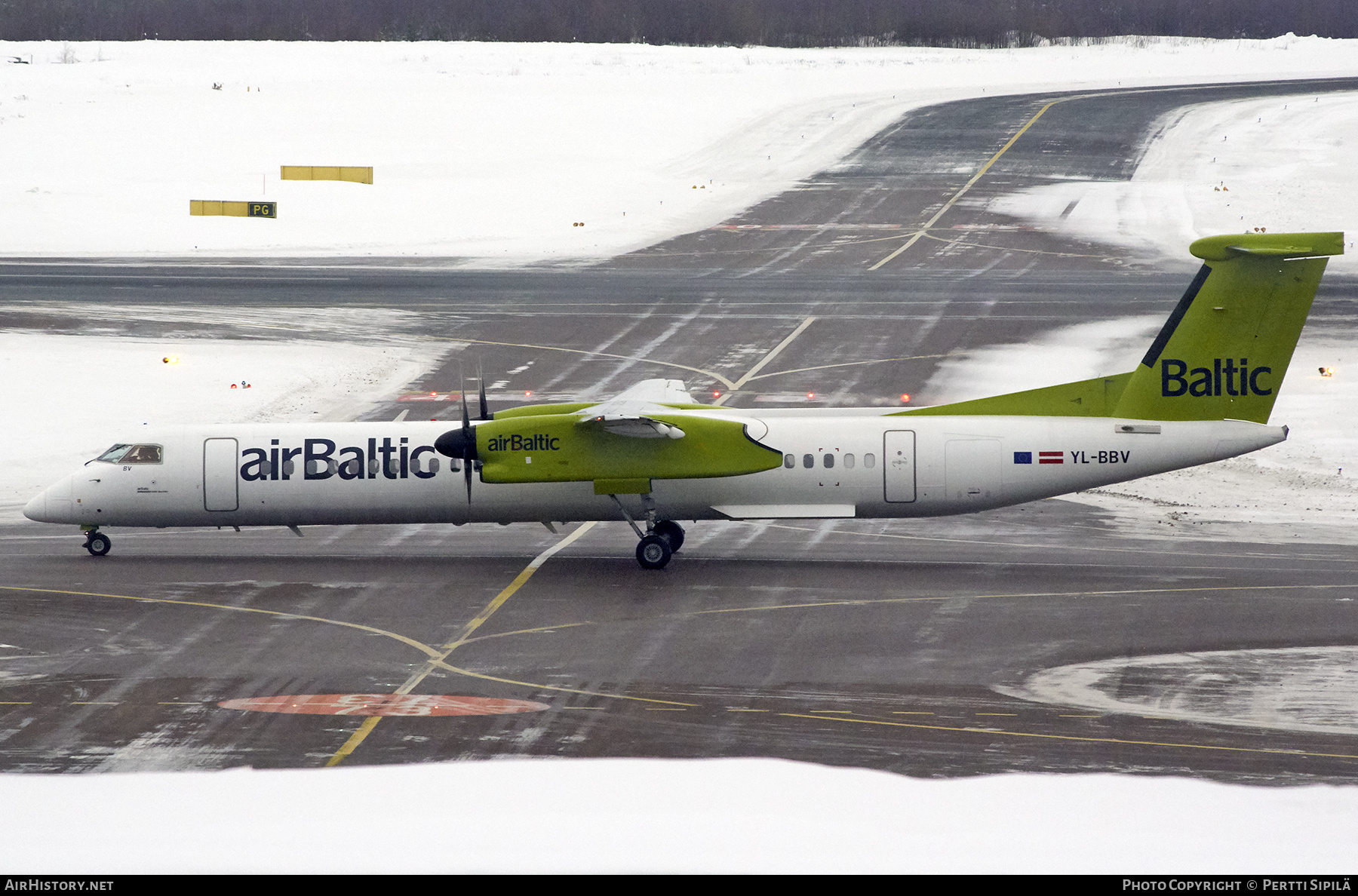 Aircraft Photo of YL-BBV | Bombardier DHC-8-402 Dash 8 | AirBaltic | AirHistory.net #367662