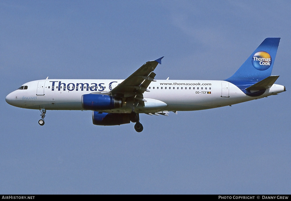 Aircraft Photo of OO-TCF | Airbus A320-231 | Thomas Cook Airlines | AirHistory.net #367757
