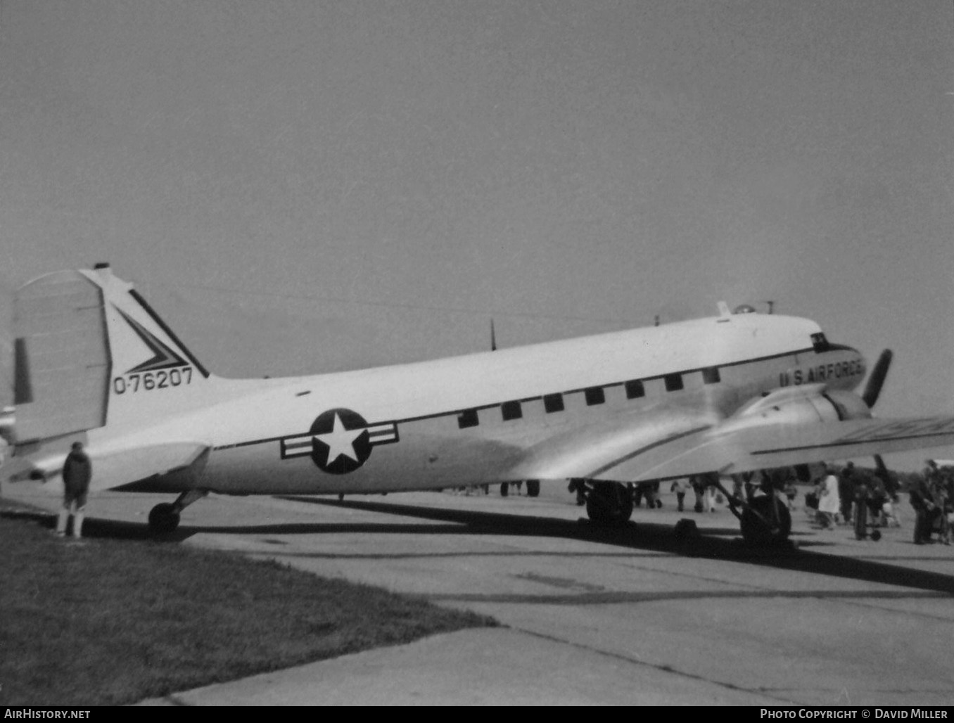 Aircraft Photo of 44-76207 / 0-76207 | Douglas C-47B Dakota Mk.4 | USA - Air Force | AirHistory.net #367773