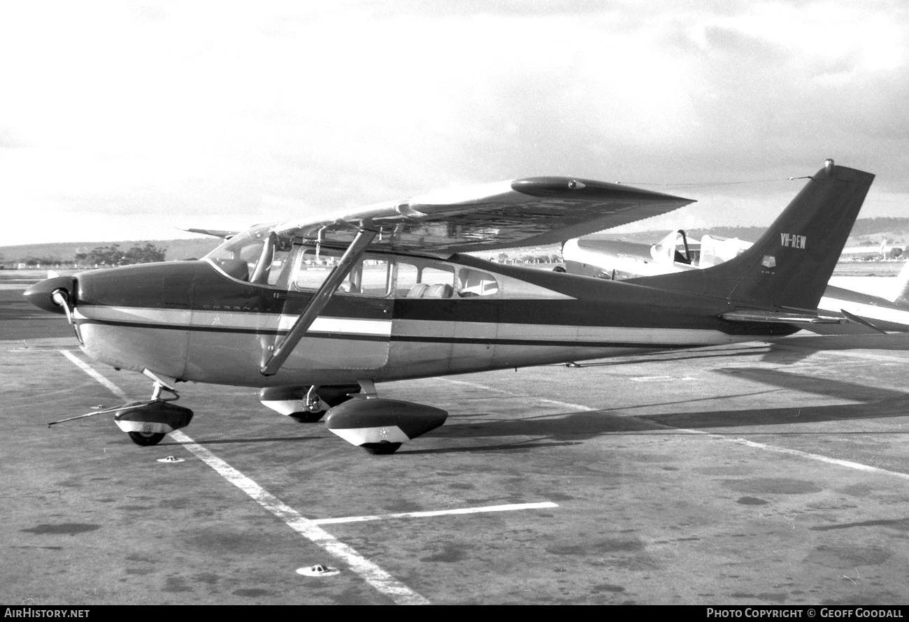 Aircraft Photo of VH-REW | Cessna 182D Skylane | AirHistory.net #367784