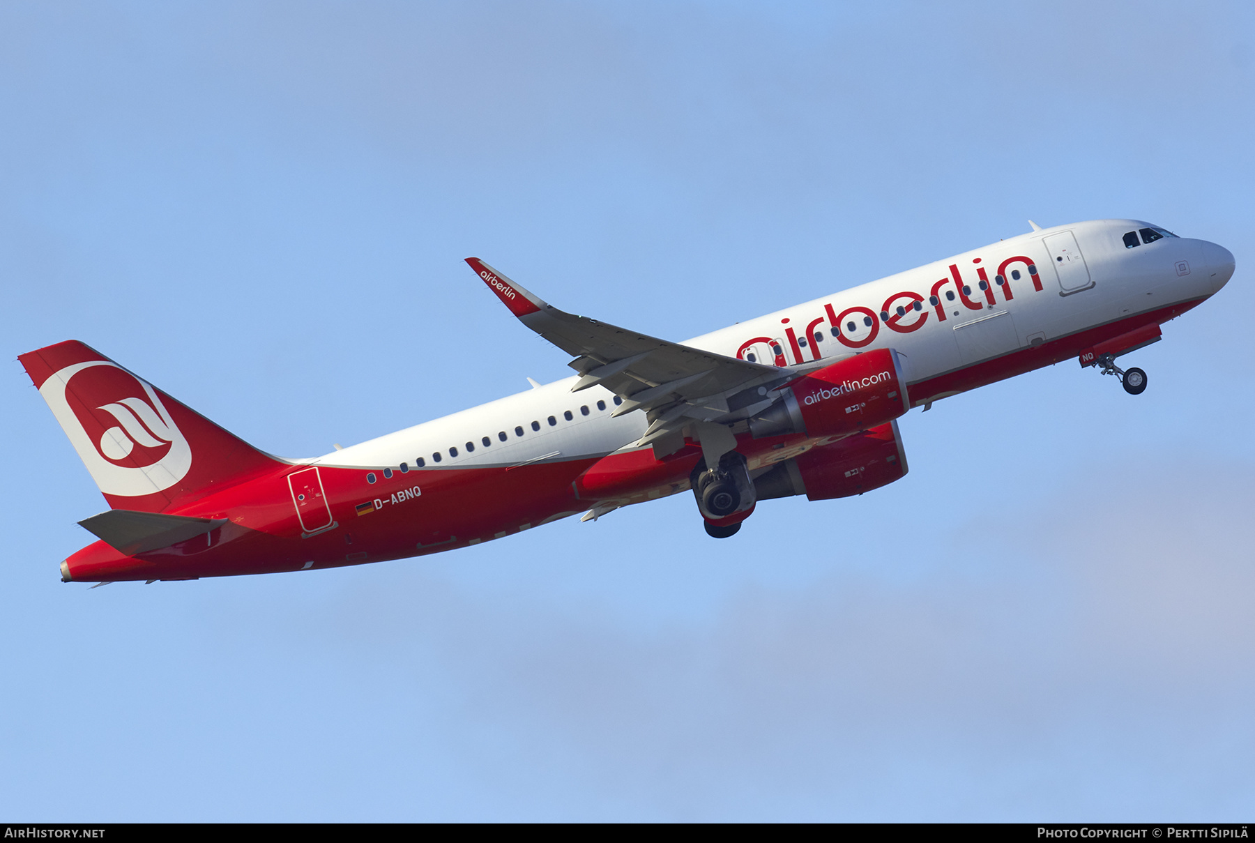 Aircraft Photo of D-ABNQ | Airbus A320-214 | Air Berlin | AirHistory.net #367930