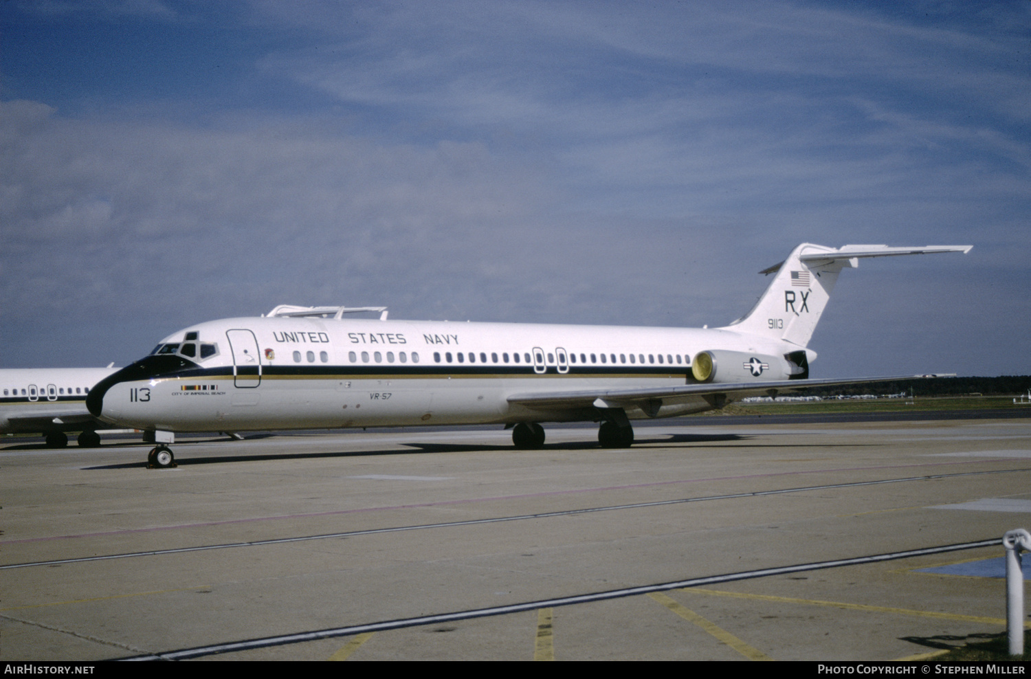 Aircraft Photo of 159113 / 9113 | McDonnell Douglas C-9B Skytrain II (DC-9-32CF) | USA - Navy | AirHistory.net #367964