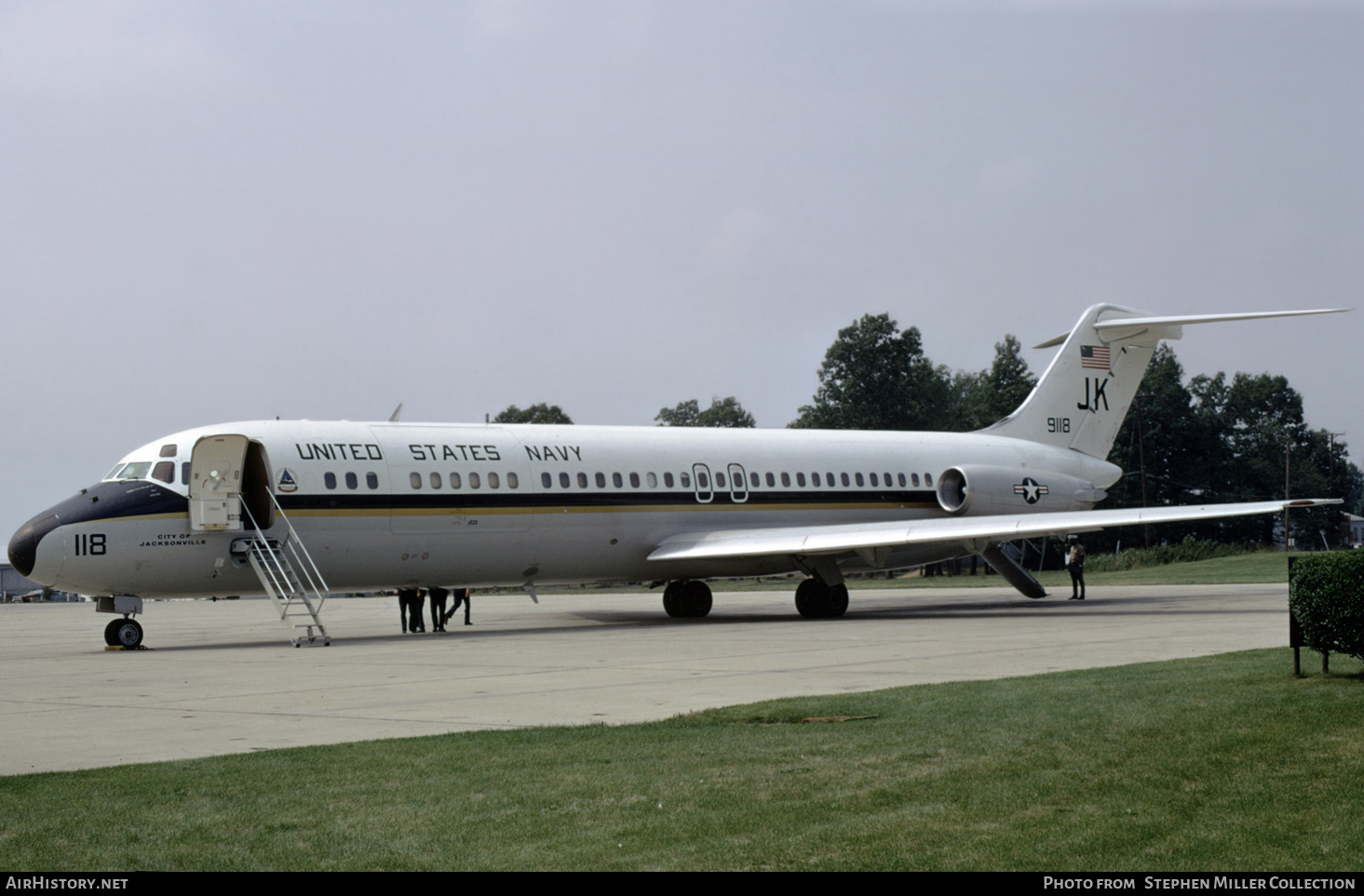 Aircraft Photo of 159118 / 9118 | McDonnell Douglas C-9B Skytrain II (DC-9-32CF) | USA - Navy | AirHistory.net #367965