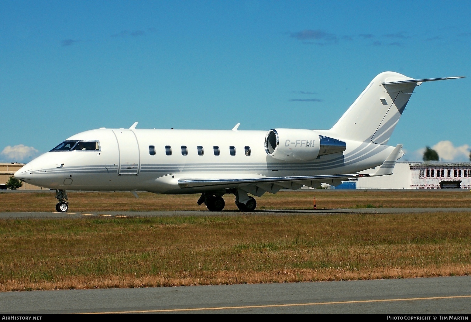 Aircraft Photo of C-FFMI | Bombardier Challenger 650 (CL-600-2B16) | AirHistory.net #367975