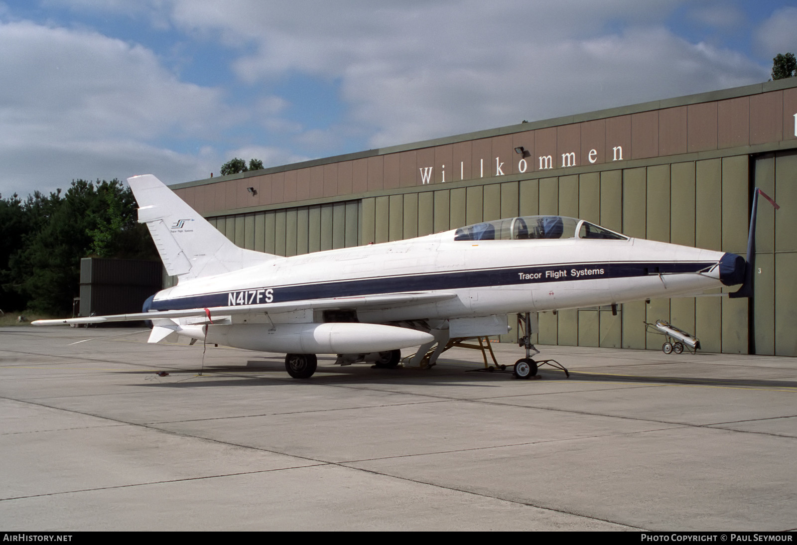 Aircraft Photo of N417FS | North American F-100F Super Sabre | Tracor Flight Systems | AirHistory.net #367992