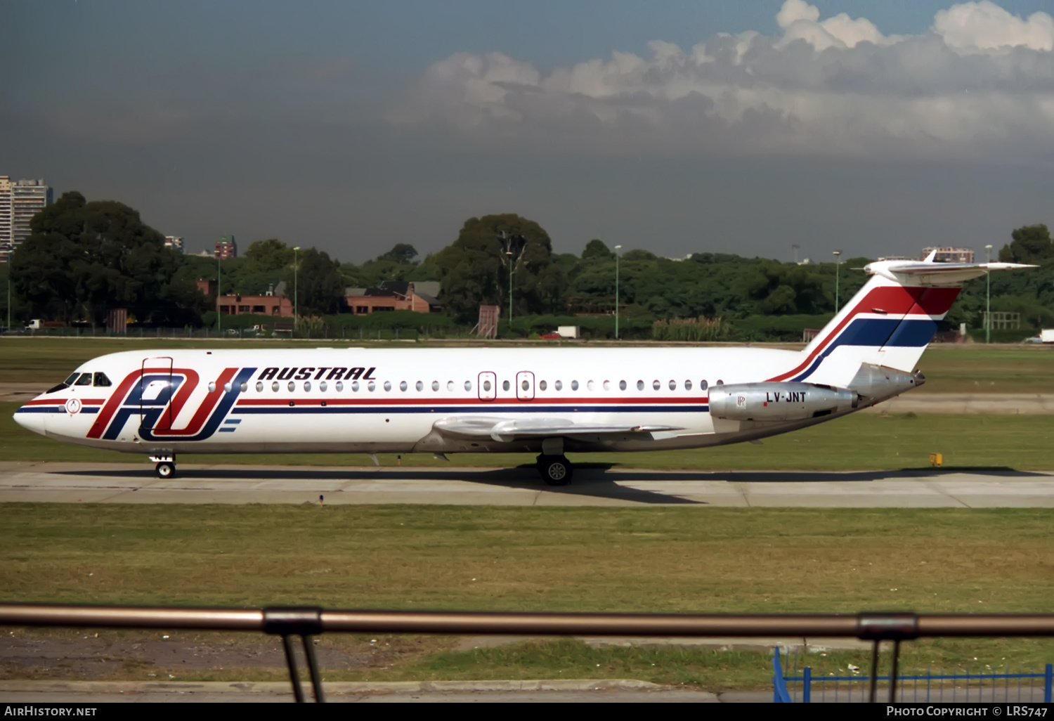 Aircraft Photo of LV-JNT | BAC 111-521FH One-Eleven | Austral Líneas Aéreas | AirHistory.net #368049