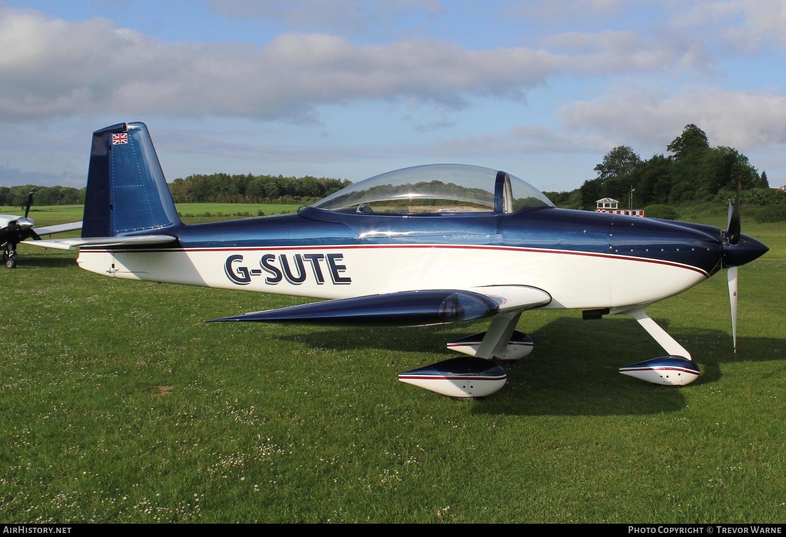 Aircraft Photo of G-SUTE | Van's RV-8A | AirHistory.net #368099